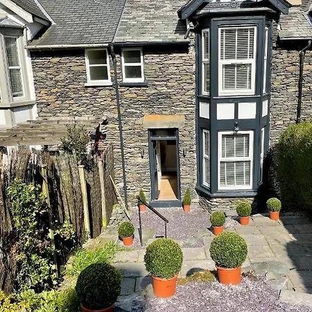 Holiday home Heather Mere Cottage, *
